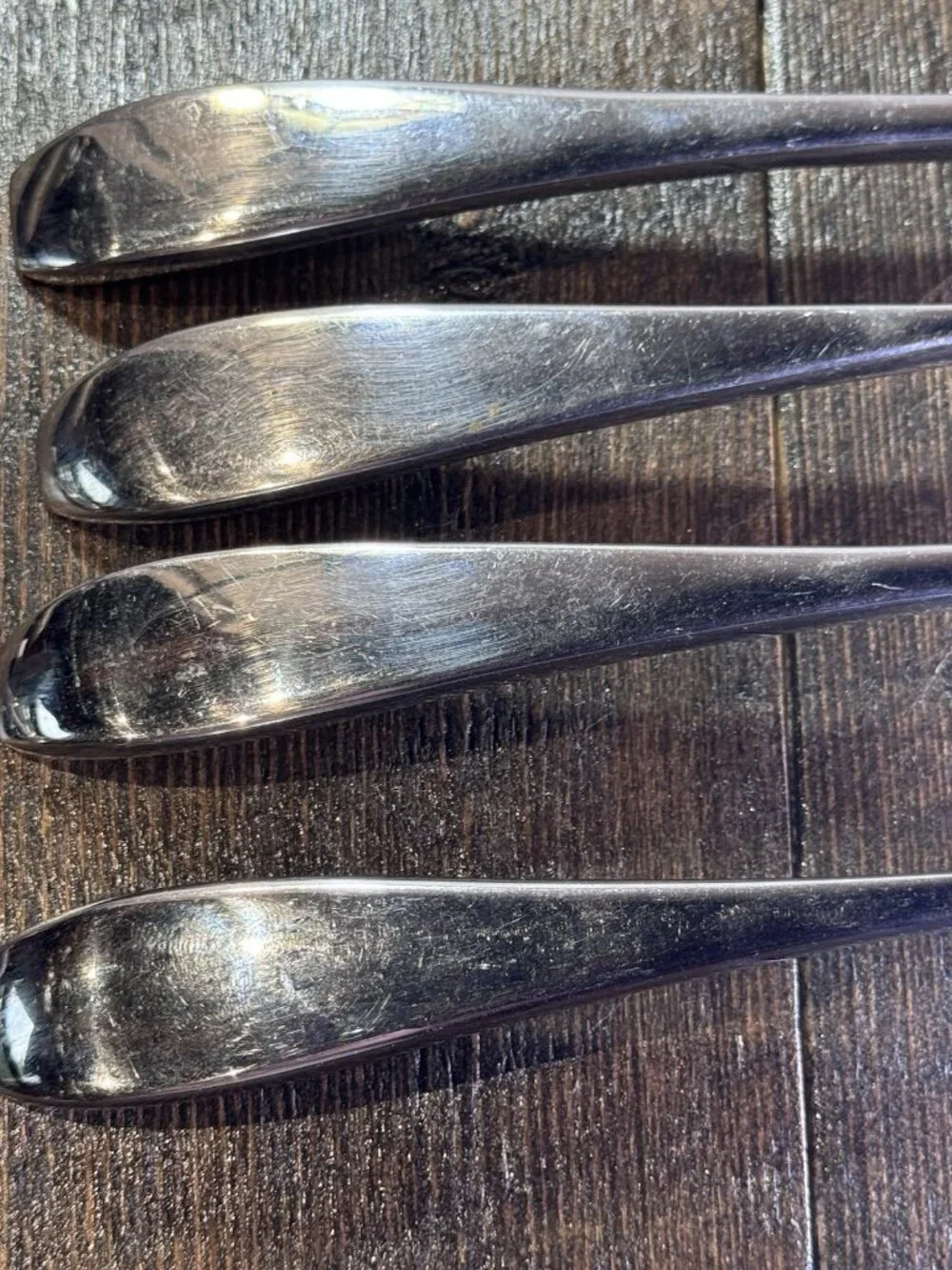 Set Of 4 Modern Stainless Knives - Standing Knife - Heavy Weight Dinner Knife